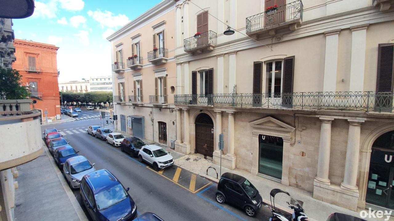 Готель Dimora Beluga - Bari Centro Екстер'єр фото